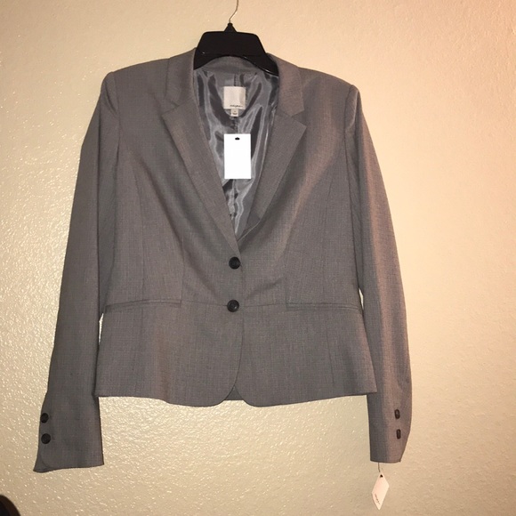 Halogen - Picture 1 of 5